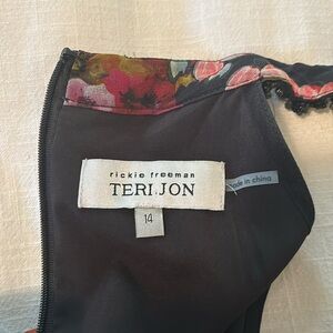 Beautiful gown worn once to wedding